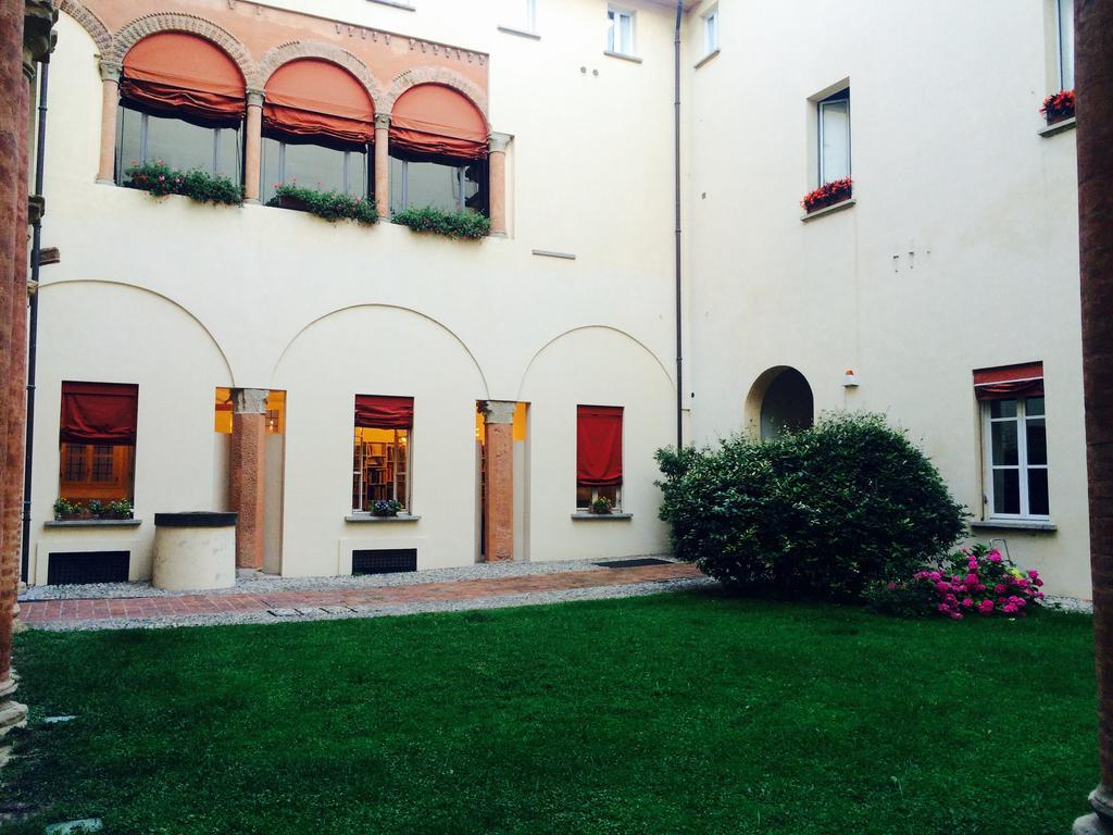 Tl Palazzo Fantuzzi Apartment Bologna Exterior photo